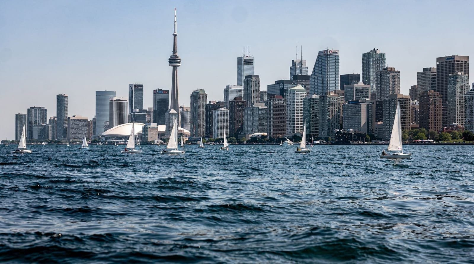 Toronto vs. Vancouver im Vergleich — Toronto oder Vancouver für Ihre Kanada-Reise? Ein praktischer Vergleich von Land