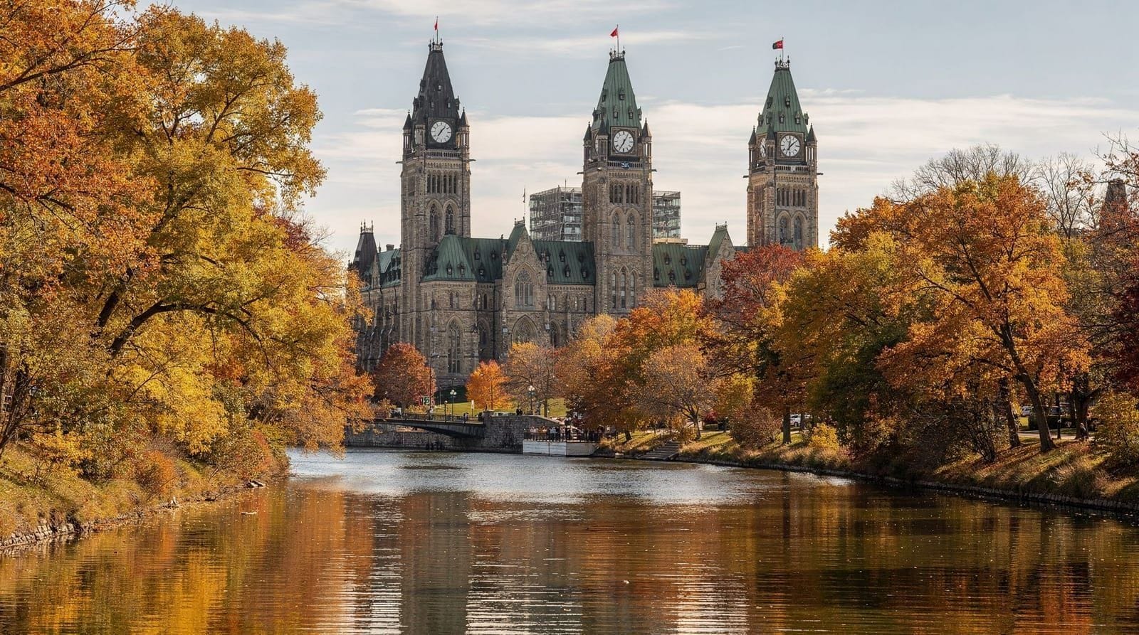 Dlaczego Ottawa zasługuje na więcej niż wycieczkę jednodniową — Ottawa to cztery godziny jazdy od Toronto, a traktowana jest jak pospieszna wyci